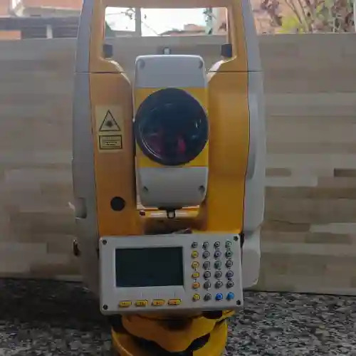 883-estacao-total-gd2i