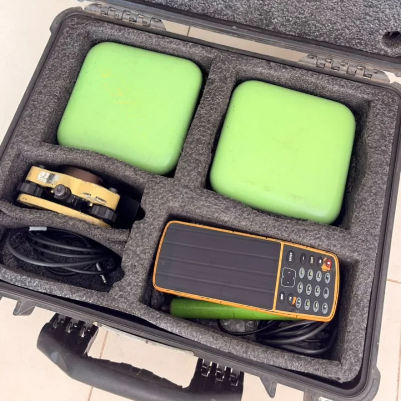 1314-kit-gnss-javad-completo-base-e-rover-coletora-chc-radio-e-acessorios