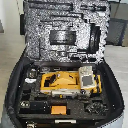 468-topcon-is3