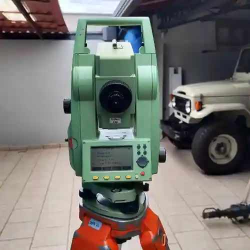 897-estacao-leica-tc407